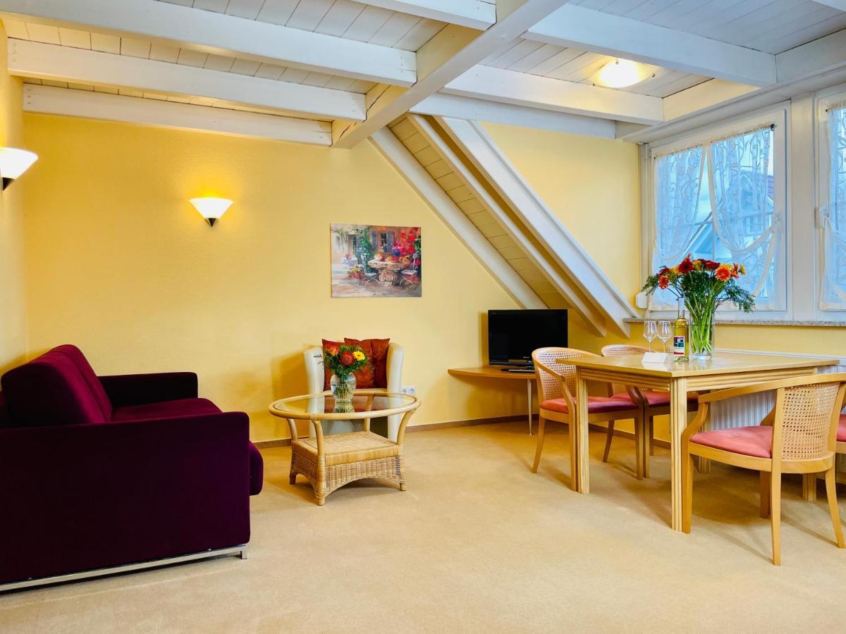 Im Winkel Appartements Und Zimmer Лангенарген Экстерьер фото