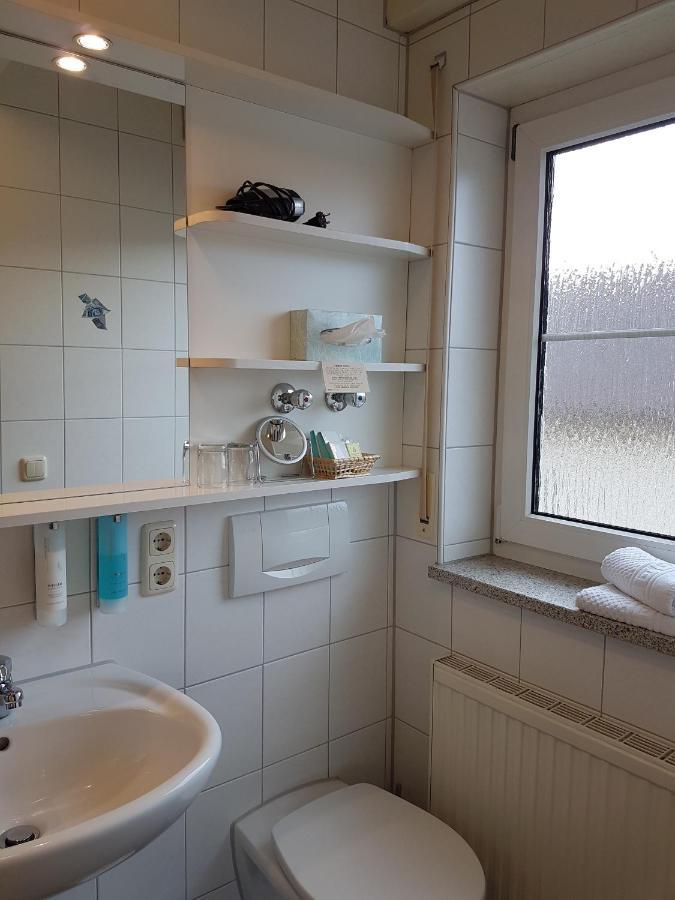 Im Winkel Appartements Und Zimmer Лангенарген Экстерьер фото